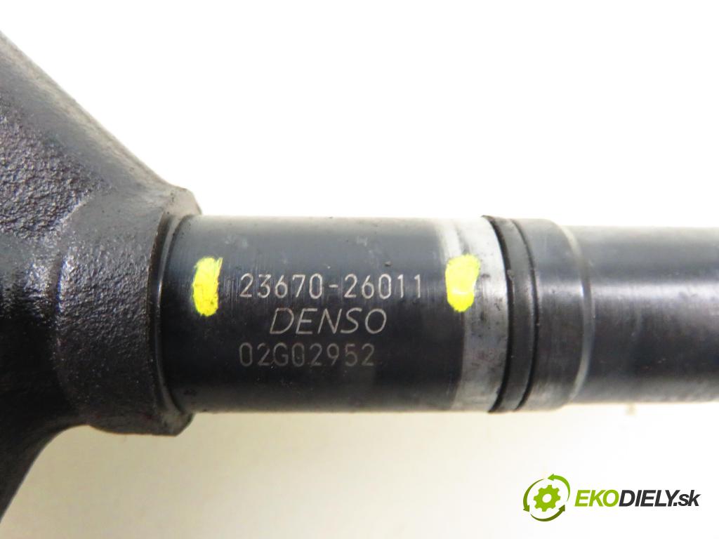 TOYOTA AVENSIS Kombi (_T25_) KOMBI 2005 110,00 2.2 D-4D (ADT251) 150 - 2AD-FTV 2231,00 vstřikovač 2367026011 (Vstřikovače)