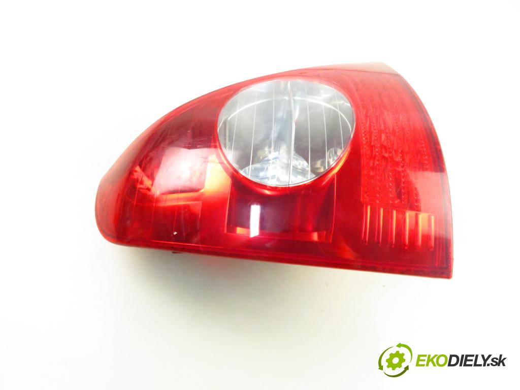 RENAULT CLIO II (BB_, CB_) HB 2006 50,00 1.5 dCi 68 - K9K 714 1461,00 Svetlo ľavé zadné 8200071413