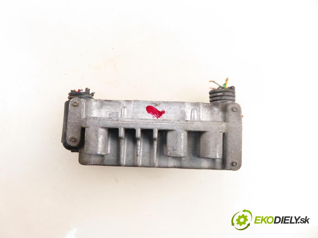 FIAT PUNTO (188_) HB 2003 44,00 1.2 60 - 188 A4.000 1242,00 Riadiaca jednotka Motor IAW5AFP3 ; 55187377