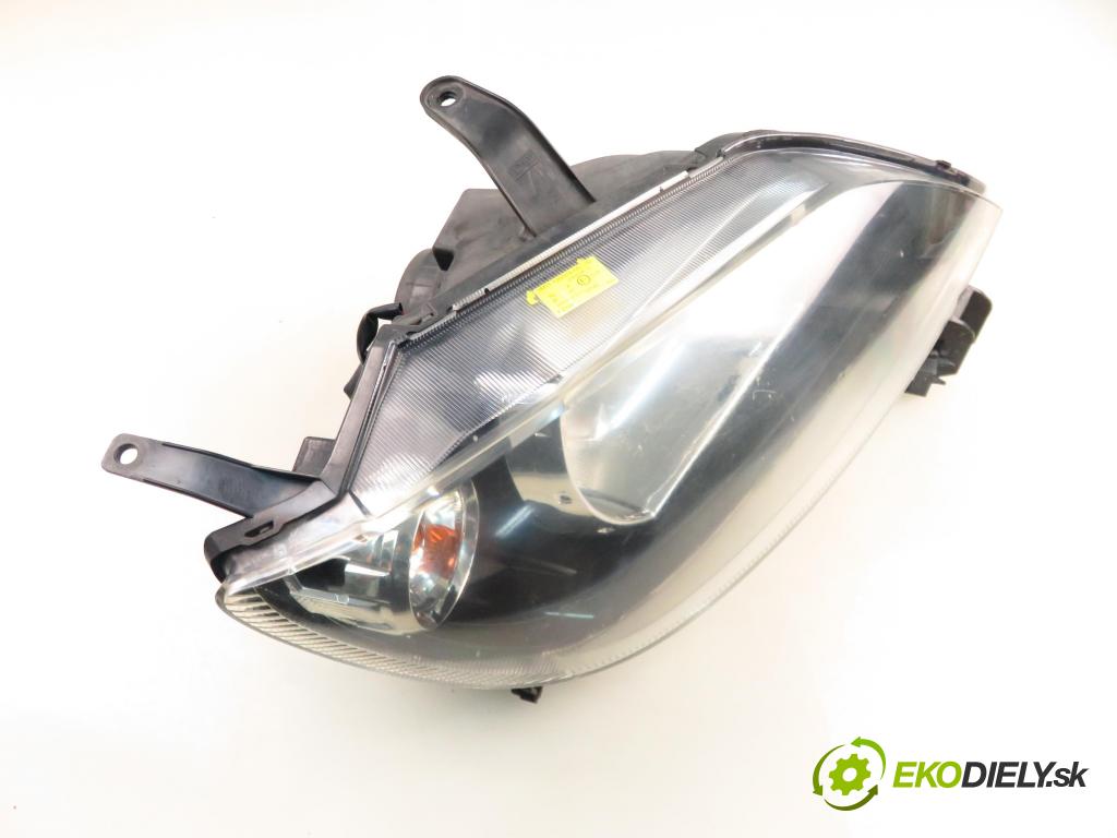 MAZDA 2 (DY) HB 2005 50,00 1.4 CD - F6JA 1399,00 Svetlo PP 3M7113W029AG