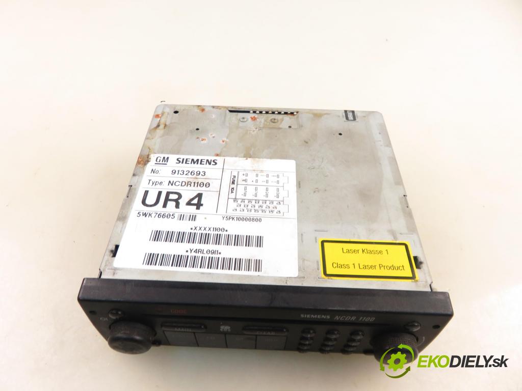OPEL ZAFIRA A Nadwozie Wielkopojemne (MPV) (T98) MINIVAN 2000 74,00 1.6 16V - Z 16 XE 1598,00 RADIO 9132693