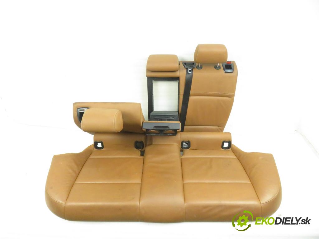 BMW 3 Touring (E91) KOMBI 2008 105,00 318 d 143 1995,00 Sedadlá, sedačky