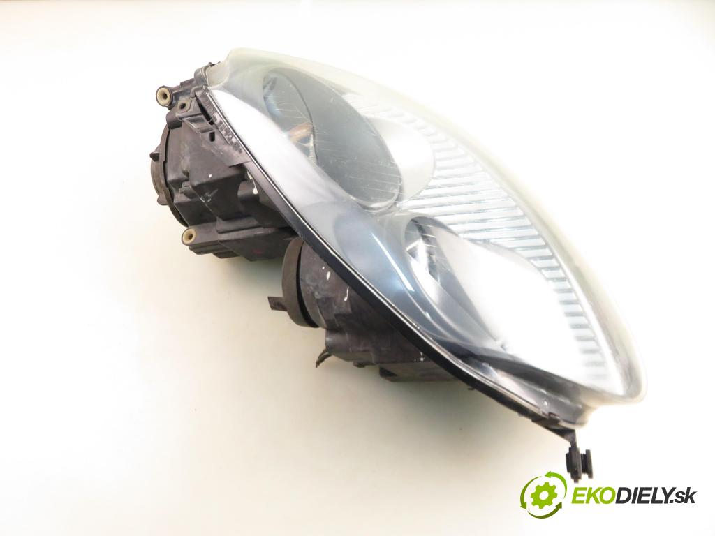 VW GOLF V (1K1) HB 2003 77,00 1.9 TDI - BXE 1896,00 Svetlo LP 1K6941005A