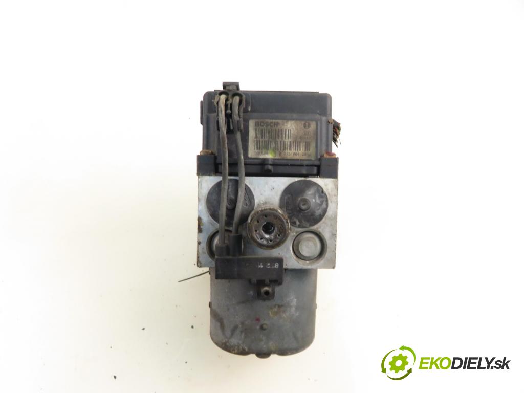 AUDI A4 (8D2, B5) SEDAN 1998 110,00 1.8 T - APU 1781,00 pumpa ABS 8E0614111AB ; 0265216559 ; 0273004281 (Pumpy brzdové)