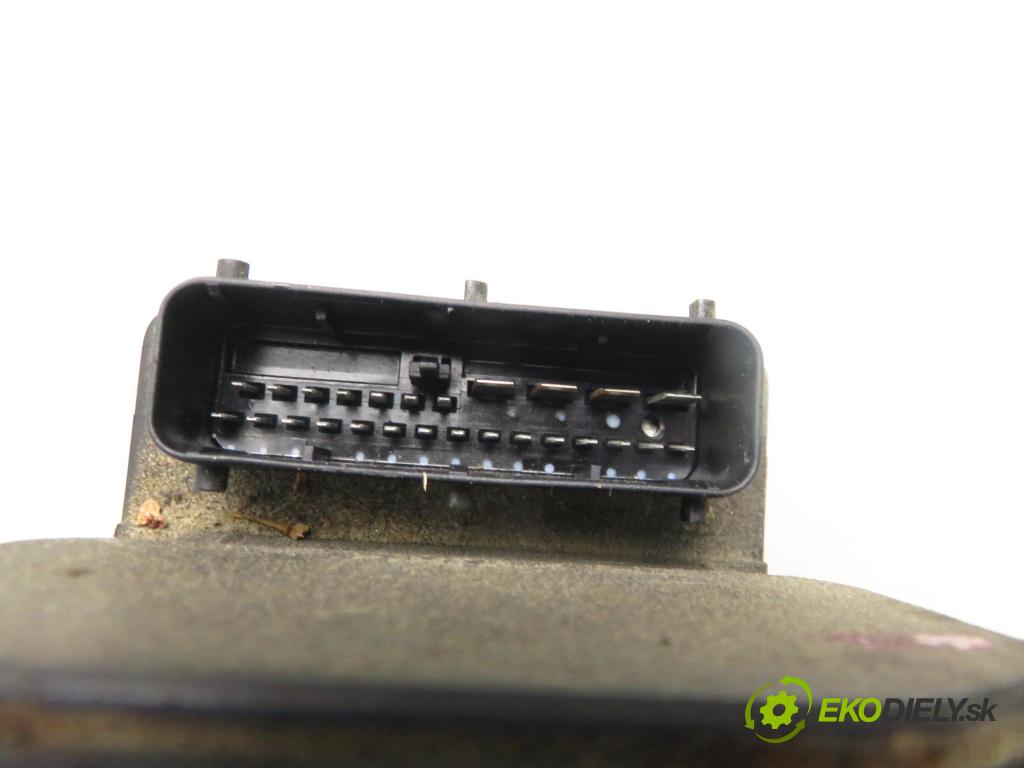 AUDI A4 (8D2, B5) SEDAN 1998 110,00 1.8 T - APU 1781,00 pumpa ABS 8E0614111AB ; 0265216559 ; 0273004281 (Pumpy brzdové)