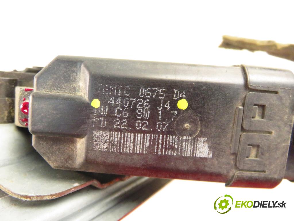 RENAULT SCENIC II (JM0/1_) MINIVAN 2007 0,00 1.9 dCi (JM14) - F9Q 804 1870,00 mechanismus oken LTE 440726J4