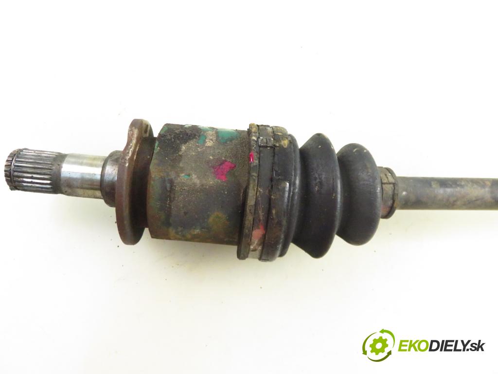 MITSUBISHI OUTLANDER I (CU_W) SUV 2003 100,00 2.0 4WD (CU2W) - 4G63 (DOHC 16V) 1997,00 Poloos LT