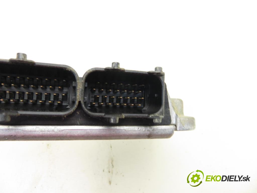 SKODA FABIA I Combi (6Y5) KOMBI 2007 59,00 1.4 16V - BUD 1390,00 Riadiaca jednotka Motor 03C906024AB ; IAW4HVAB