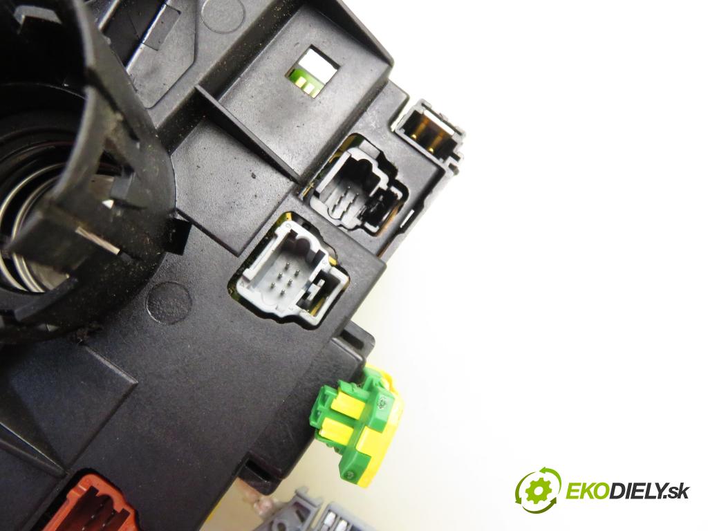 PEUGEOT 307 SW (3H) KOMBI 2005 81,00 1.6 16V - NFU (TU5JP4) 1587,00 páčka/prepínač 96567445XT