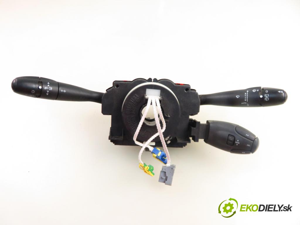 PEUGEOT 307 SW (3H) KOMBI 2005 81,00 1.6 16V - NFU (TU5JP4) 1587,00 páčka/prepínač 96567445XT