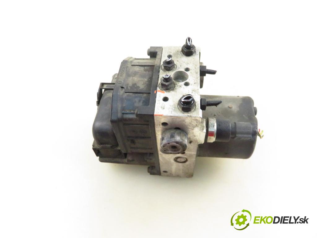 AUDI A4 (8E2, B6) SEDAN 2001 96,00 1.9 TDI PD 130 - AWX 1896,00 Pumpa ABS 0265950011 ; 0265225048 (Pumpa ABS)