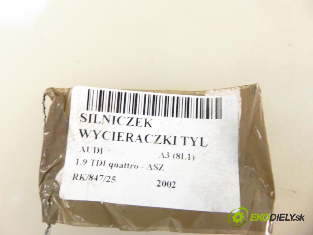 AUDI A3 (8L1) HB 2002 96,00 1.9 TDI quattro - ASZ 1896,00 motorek stěrače ZADNÍ: 8L0955711B