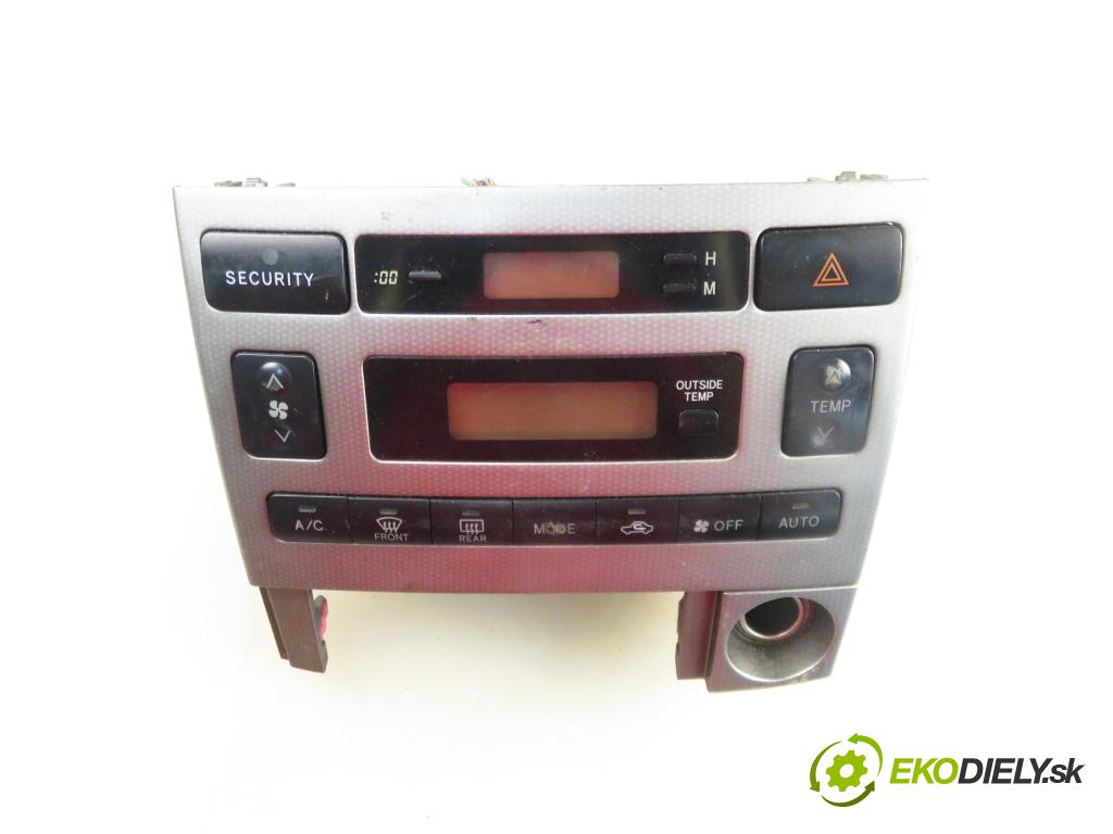 TOYOTA COROLLA Verso (_E12_) MINIVAN 2003 66,00 2.0 D-4D (CDE120_) - 1CD-FTV 1995,00 Panel kúrenia KLIMATRONIK 8865013030