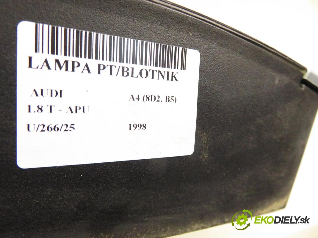 AUDI A4 (8D2, B5) SEDAN 1998 110,00 1.8 T - APU 1781,00 svetla