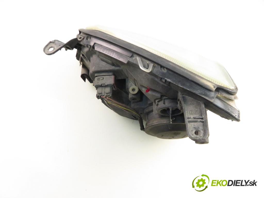 OPEL VECTRA C (Z02) SEDAN 2002 74,00 2.0 DTI 16V 101 - Y 20 DTH 1995,00 Svetlo PP