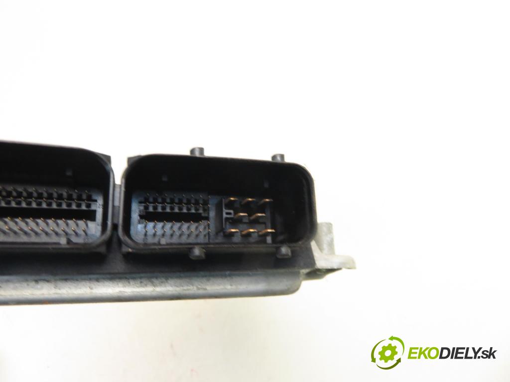 AUDI A3 (8L1) HB 2002 96,00 1.9 TDI quattro - ASZ 1896,00 Riadiaca jednotka Motor 0281010981 ; 038906019FT