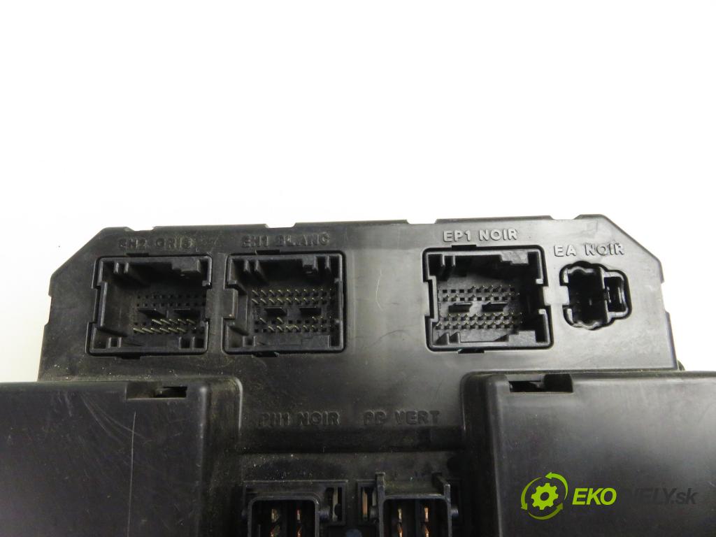 PEUGEOT 307 (3A/C) HB 2003 79,00 2.0 HDi 110 - RHS 1997,00 MODUL BSI 9651196880 ; 9651197580