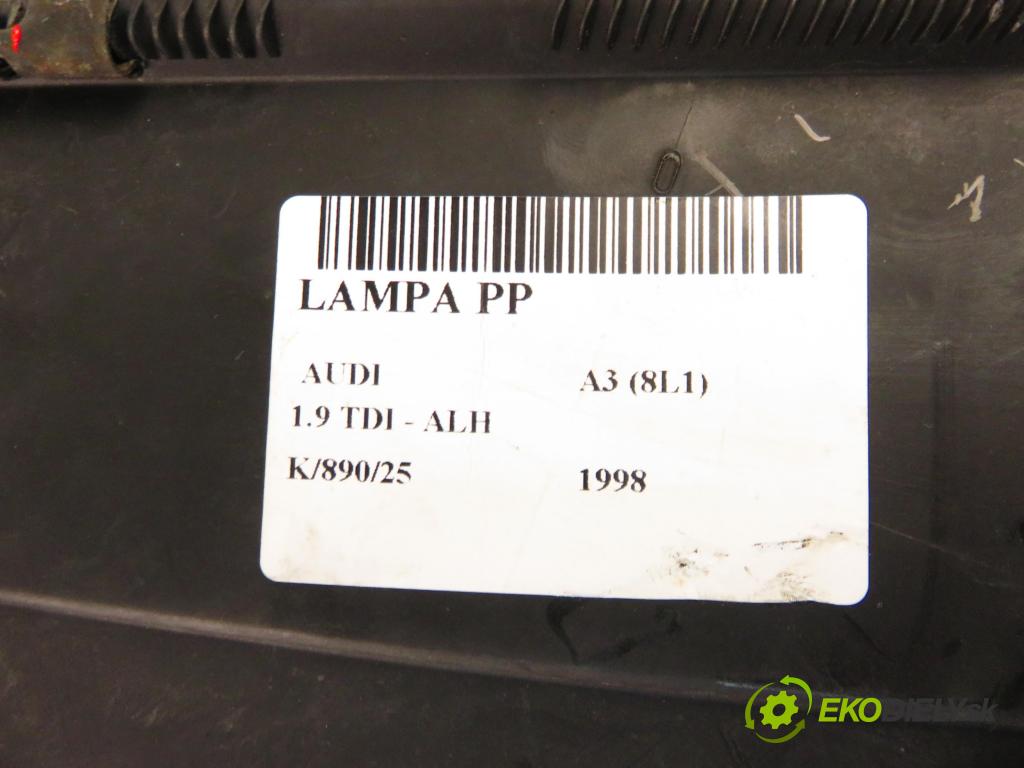 AUDI A3 (8L1) HB 1998 66,00 1.9 TDI 90 - ALH 1896,00 Svetlo PP