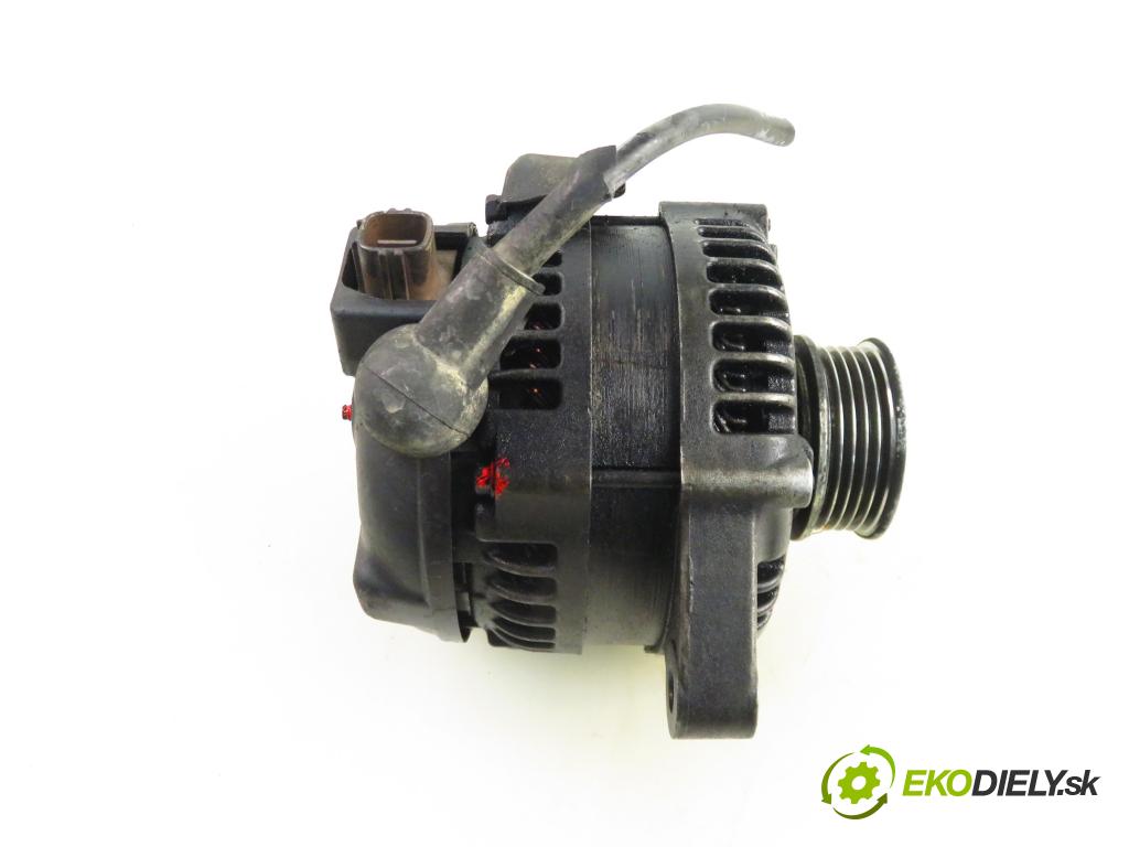 TOYOTA COROLLA Verso (_E12_) MINIVAN 2003 66,00 2.0 D-4D (CDE120_) - 1CD-FTV 1995,00 Alternátor  (Alternátor)