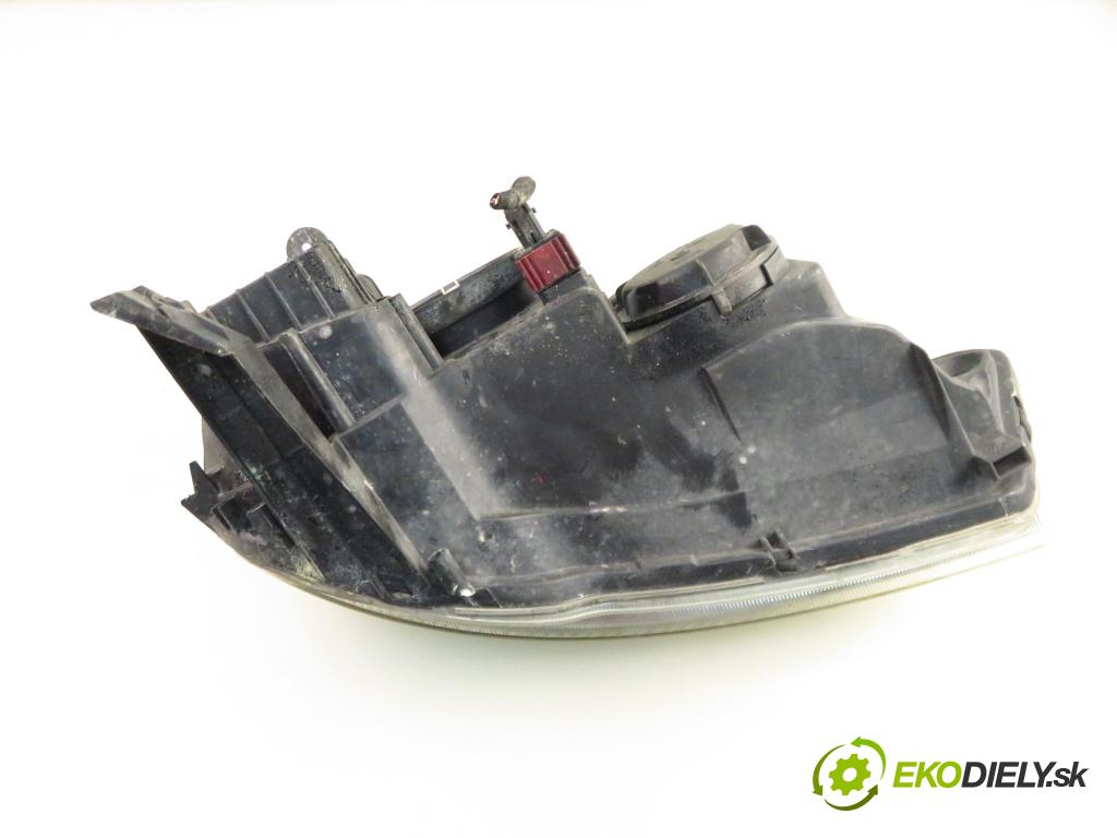 OPEL CORSA C (X01) HB 2000 43,00 1.0 12V 58 - Z 10 XE 973,00 světlo LP