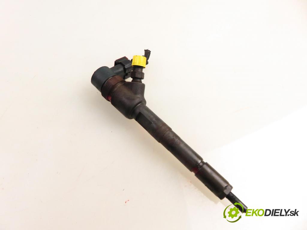 OPEL CORSA D (S07) HB 2011 70,00 1.3 CDTI - A 13 DTE 1248,00 vstrekovač 0445110326 (Vstrekovač paliva)