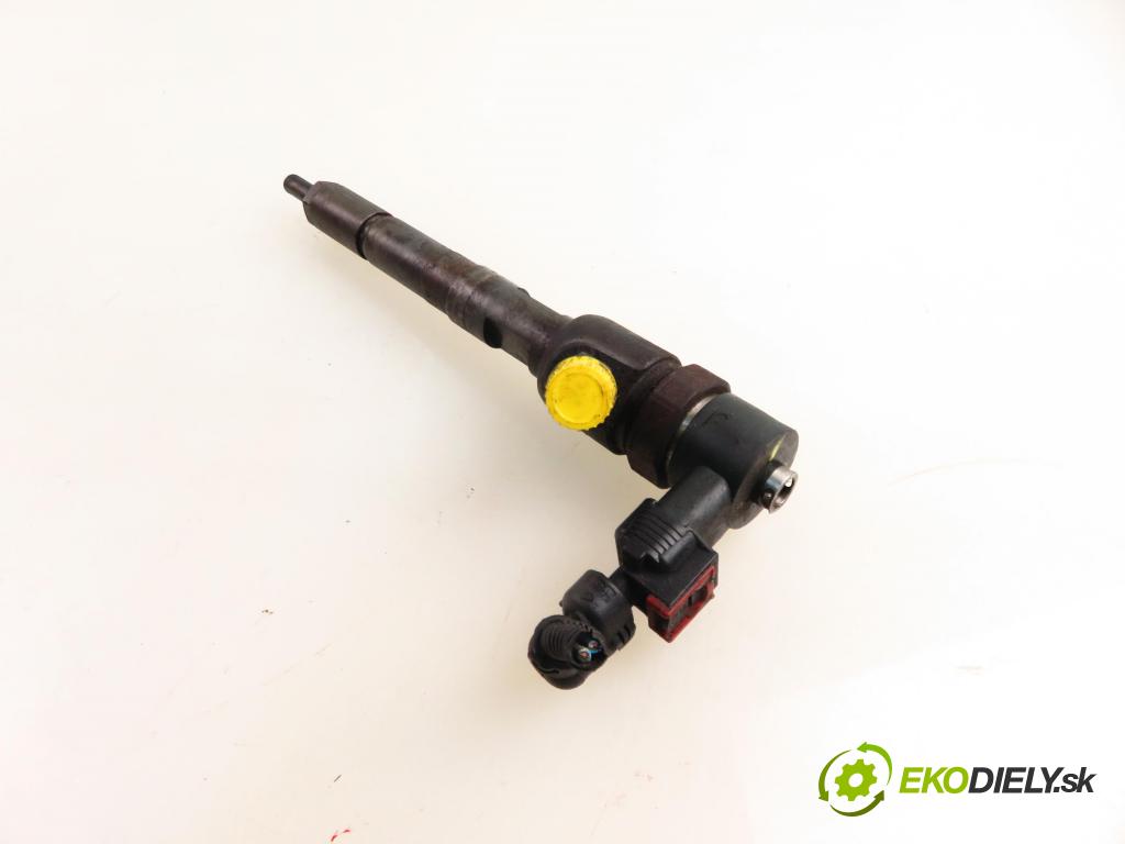 OPEL CORSA D (S07) HB 2011 70,00 1.3 CDTI - A 13 DTE 1248,00 vstrekovač 0445110326 (Vstrekovač paliva)