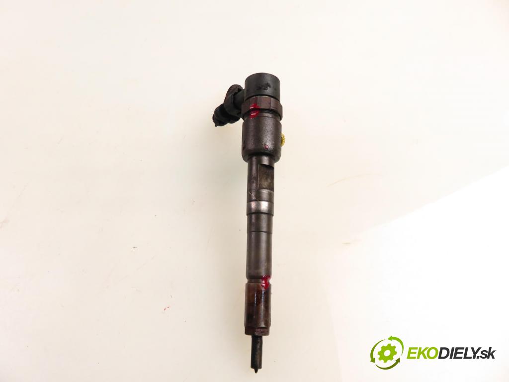 OPEL CORSA D (S07) HB 2011 70,00 1.3 CDTI - A 13 DTE 1248,00 vstrekovač 0445110326 (Vstrekovač paliva)