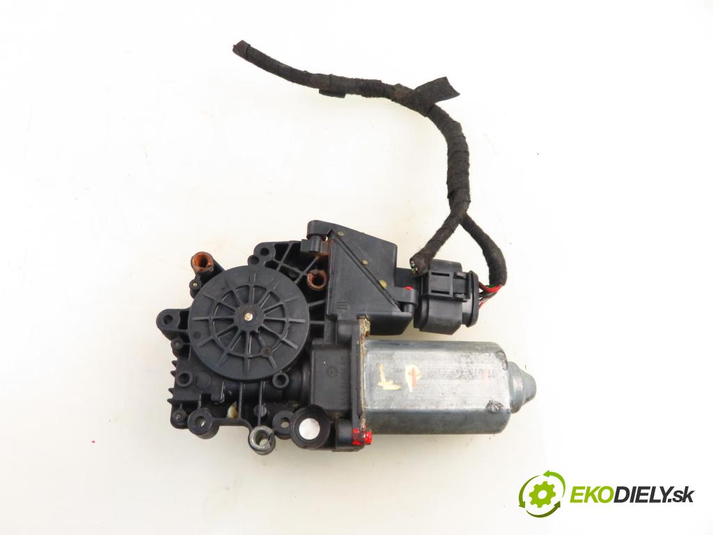AUDI A3 (8L1) HB 2002 96,00 1.9 TDI quattro - ASZ 1896,00 motorek sťahovaní oken LP 8L3959801