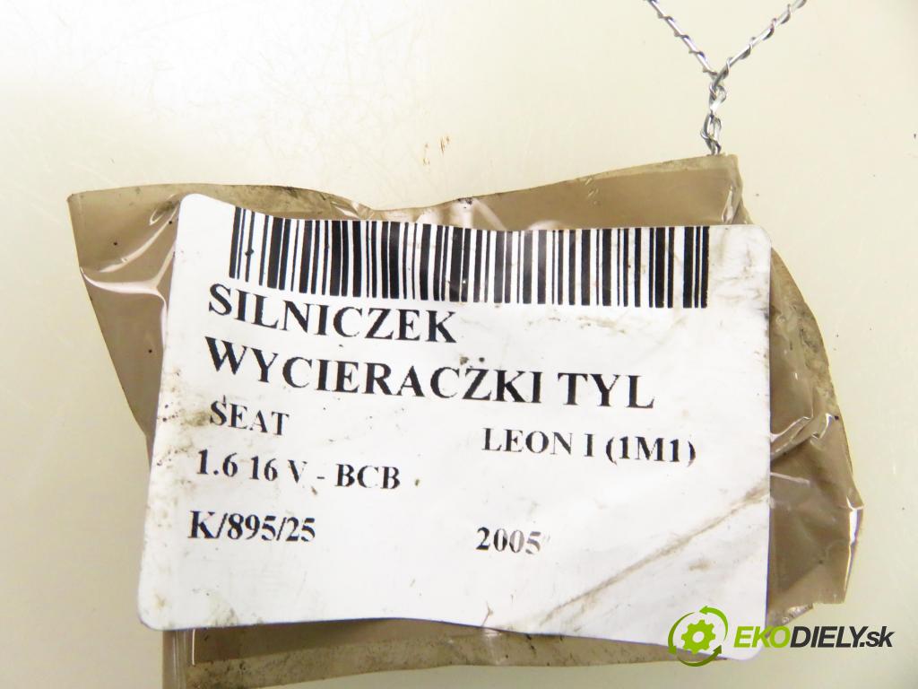 SEAT LEON (1M1) HB 2005 77,00 1.6 16 V - BCB 1598,00 motorek stěrače ZADNÍ: 1J6955711C ; 404425B