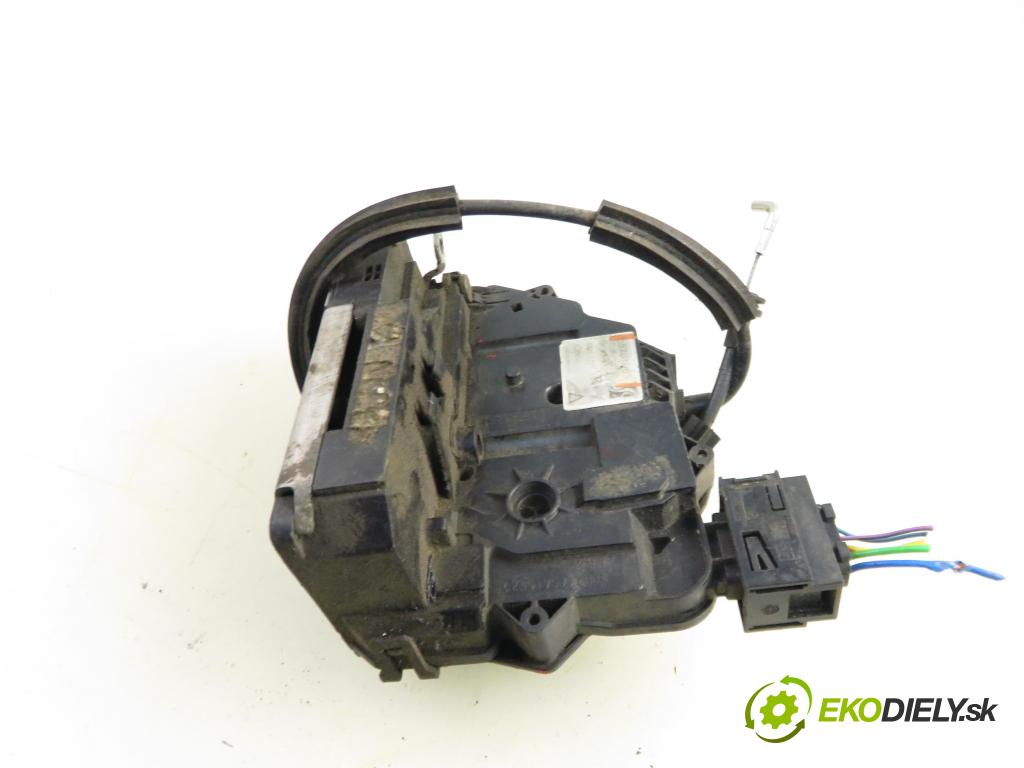 FIAT GRANDE PUNTO (199_) HB 2007 57,00 1.4 - 350 A1.000 1368,00 zámok 55701965