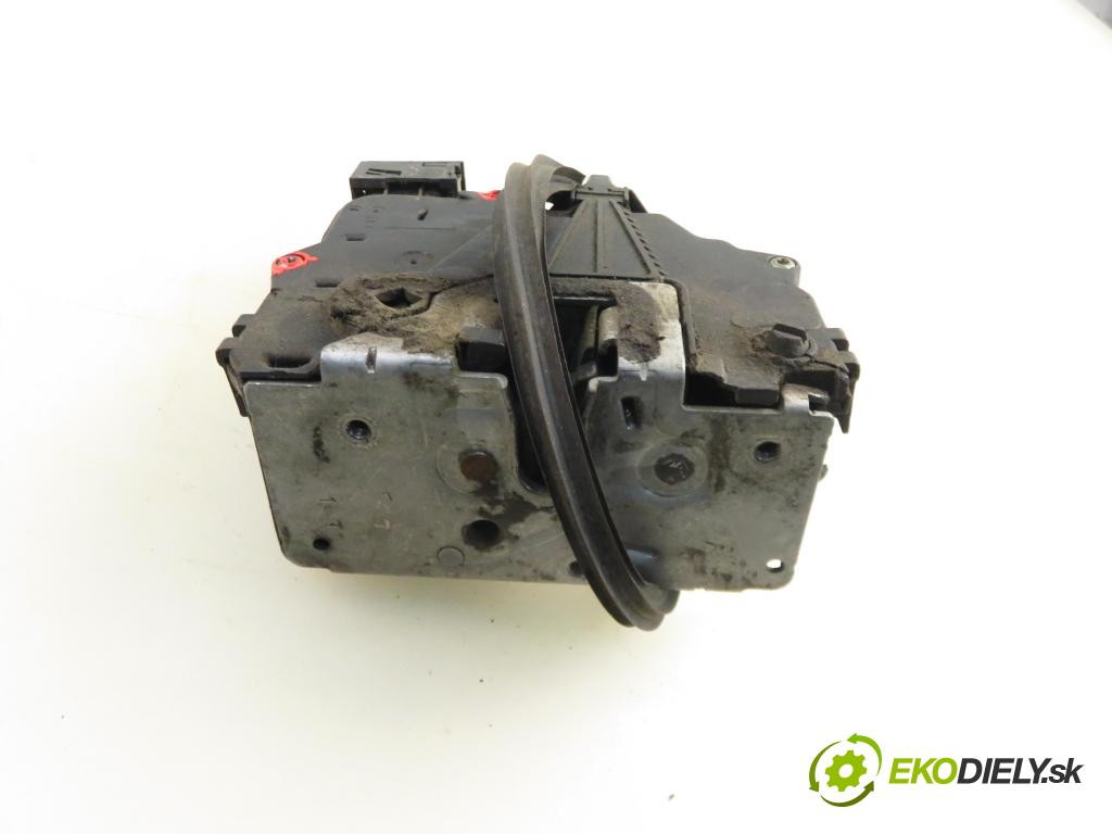 FIAT GRANDE PUNTO (199_) HB 2007 57,00 1.4 - 350 A1.000 1368,00 zámok 55701965