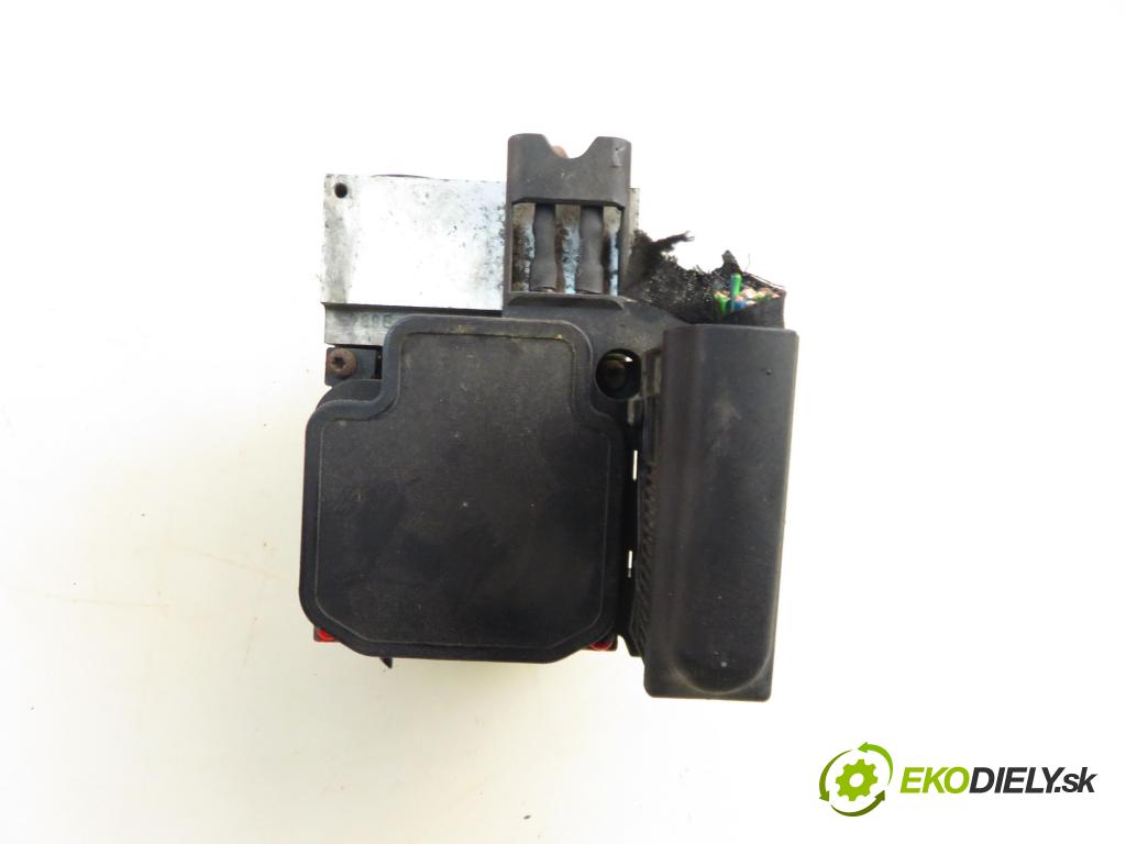 VW PASSAT B5 (3B2) SEDAN 1999 74,00 1.9 TDI - AVB 1896,00 Pumpa ABS 0265200401 ; 8E0614111T (Pumpa ABS)