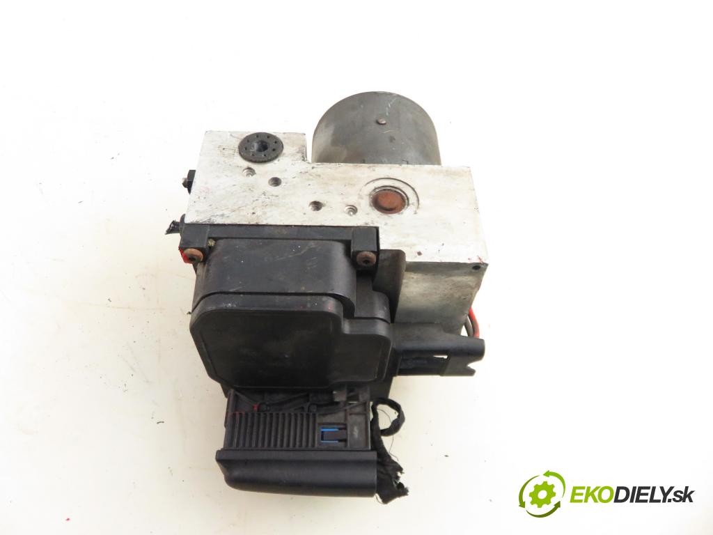 VW PASSAT B5 (3B2) SEDAN 1999 74,00 1.9 TDI - AVB 1896,00 Pumpa ABS 0265200401 ; 8E0614111T (Pumpa ABS)