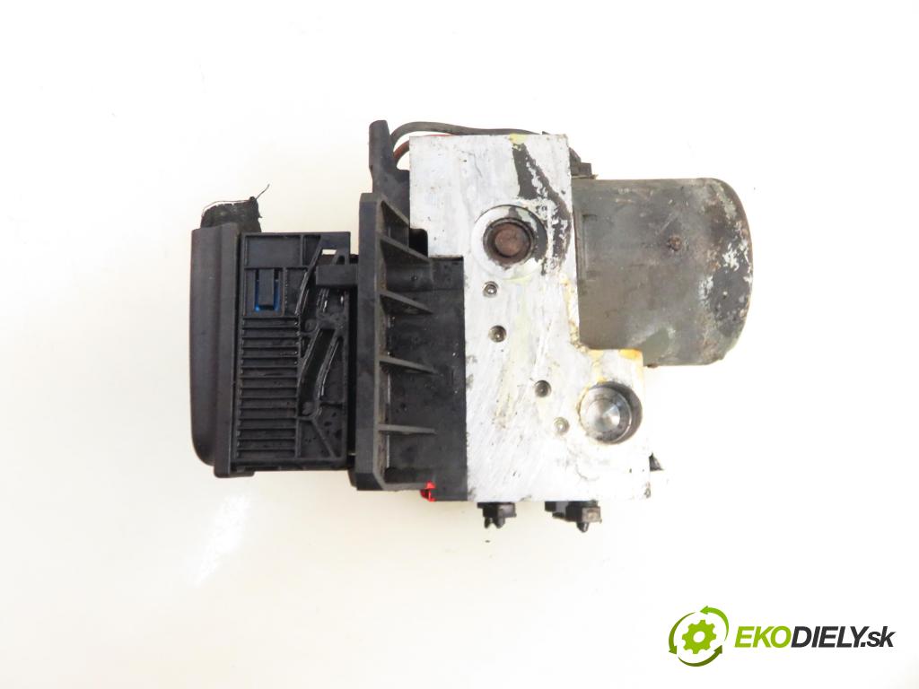VW PASSAT B5 (3B2) SEDAN 1999 74,00 1.9 TDI - AVB 1896,00 Pumpa ABS 0265200401 ; 8E0614111T (Pumpa ABS)