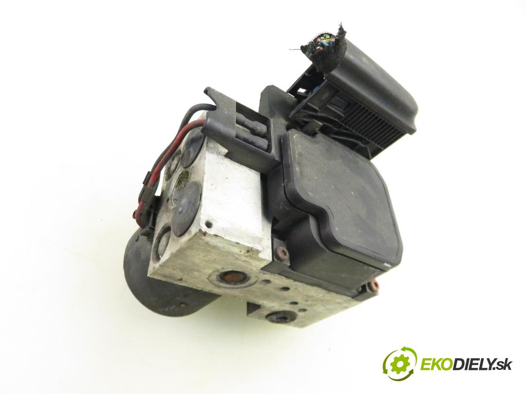 VW PASSAT B5 (3B2) SEDAN 1999 74,00 1.9 TDI - AVB 1896,00 Pumpa ABS 0265200401 ; 8E0614111T (Pumpa ABS)