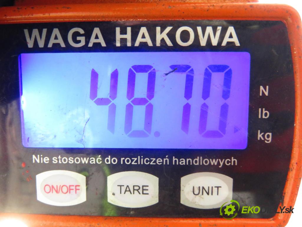 MAZDA 2 (DY) HB 2005 50,00 1.4 CD - F6JA 1399,00 výztuha zadní část ABS