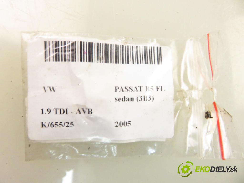 VW PASSAT B5.5 (3B3) SEDAN 2005 74,00 1.9 TDI PD 101 - AVB 1896,00 Pružina zadné 
