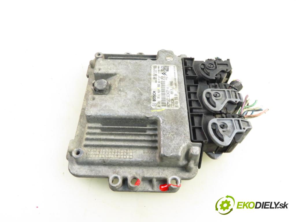 CITROEN NEMO Skrzynia (AA_) FURGON 2008 50,00 1.4 HDi - 8HS (DV4TED) 1398,00 Riadiaca jednotka Motor 028101444