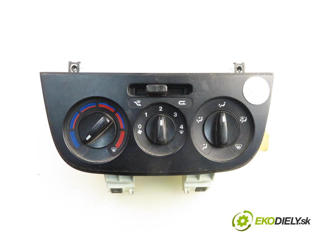 CITROEN NEMO Skrzynia (AA_) FURGON 2008 50,00 1.4 HDi - 8HS (DV4TED) 1398,00 Panel kúrenia