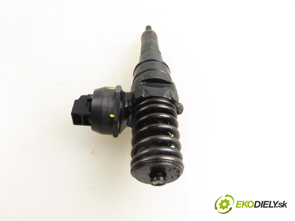 SEAT ALHAMBRA (7V8, 7V9) MINIVAN 2001 85,00 1.9 TDI PD 115 - AUY 1896,00 vstříkovač 038130073AK ; 0414720038 (Vstřikovač paliva)
