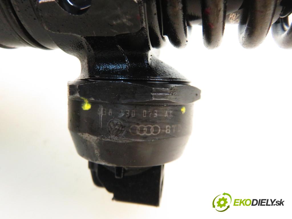 SEAT ALHAMBRA (7V8, 7V9) MINIVAN 2001 85,00 1.9 TDI PD 115 - AUY 1896,00 vstříkovač 038130073AK ; 0414720038 (Vstřikovač paliva)
