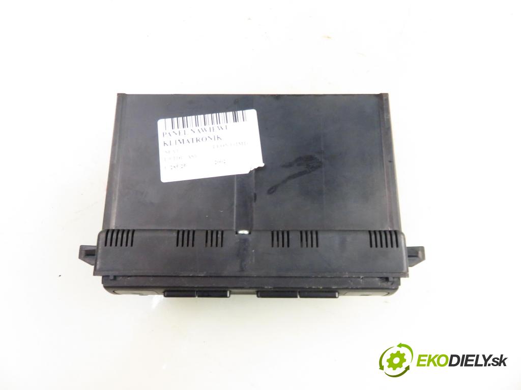 SEAT LEON (1M1) HB 2002 81,00 1.9 TDI 110 - ASV 1896,00 Panel kúrenia KLIMATRONIK 1M0820043D