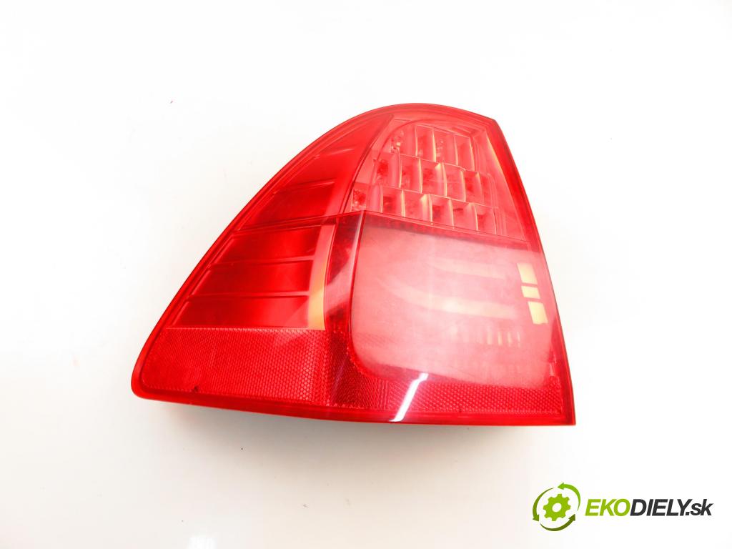 BMW 3 Touring (E91) KOMBI 2008 105,00 318 d 143 1995,00 Svetlo ľavé zadné