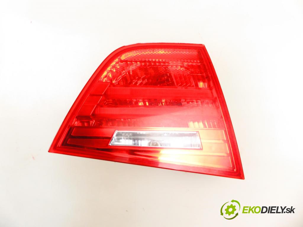 BMW 3 Touring (E91) KOMBI 2008 105,00 318 d 143 1995,00 světlo levé zadní kufr 7154161
