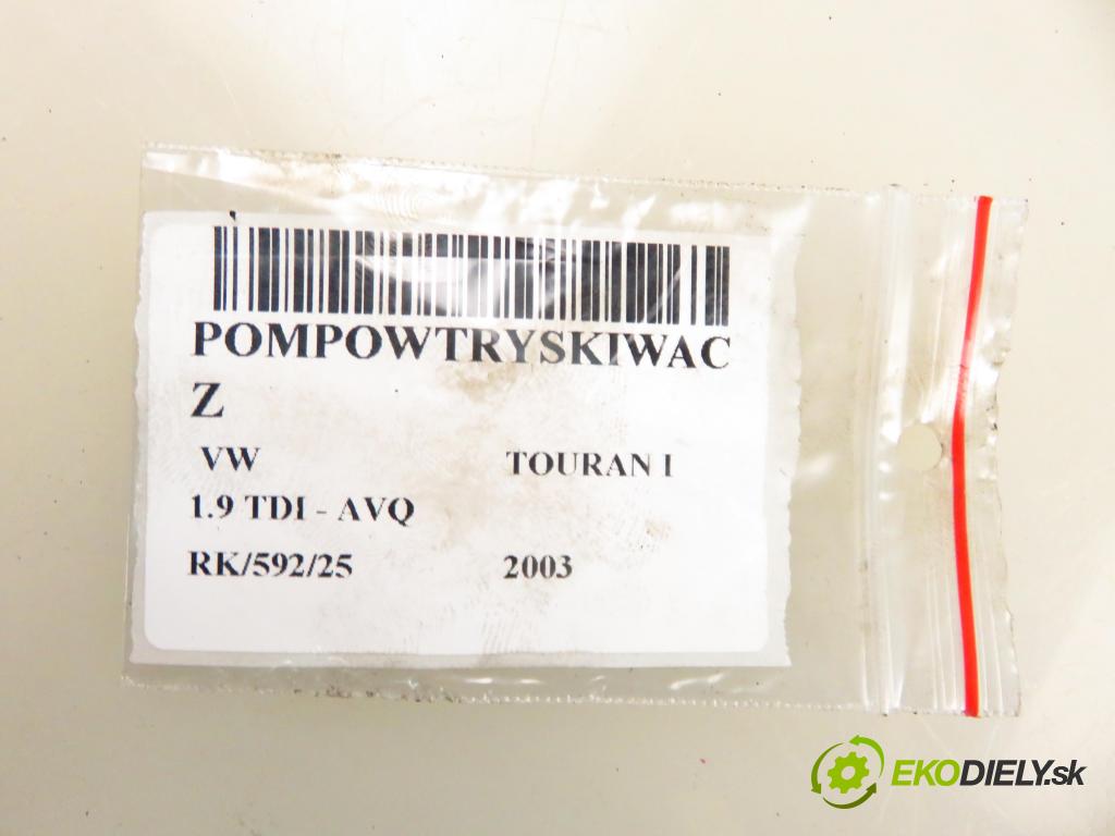 VW TOURAN (1T1, 1T2) MINIVAN 2003 74,00 1.9 TDI PD 100 - AVQ 1896,00 vstříkovač 038130073AG ; 0414720215 (Vstřikovač paliva)