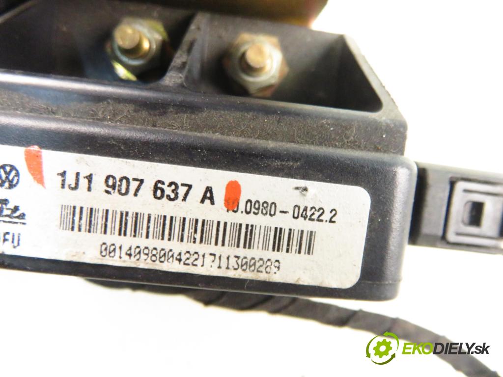 VW BORA (1J2) SEDAN 2001 77,00 1.6 16V - AUS 1598,00 snímač ESP 1J0907657A ; 10098000311 ; 1J0907651A