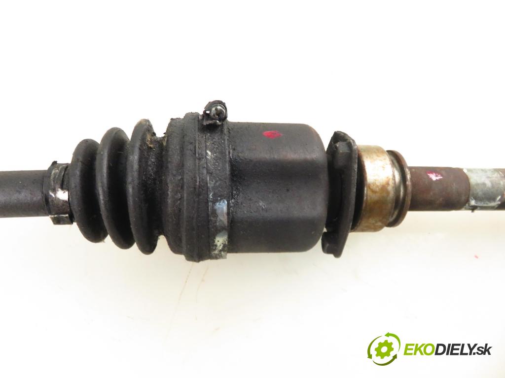 FIAT LINEA (323_) SEDAN 2007 0,00 1.3 D Multijet - 199 A2.000 1248,00 Poloos PP