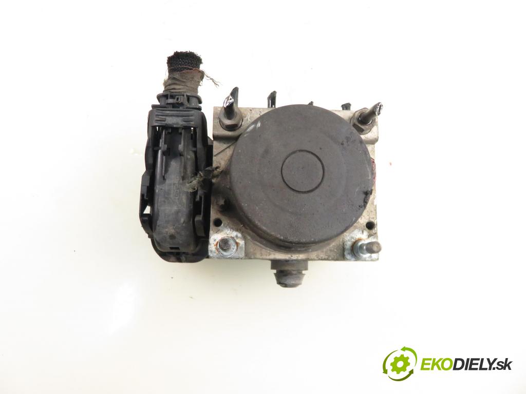 FIAT LINEA (323_) SEDAN 2007 0,00 1.3 D Multijet - 199 A2.000 1248,00 pumpa ABS 0265800661 ; 51801072 ; 0265231995 (Pumpy brzdové)