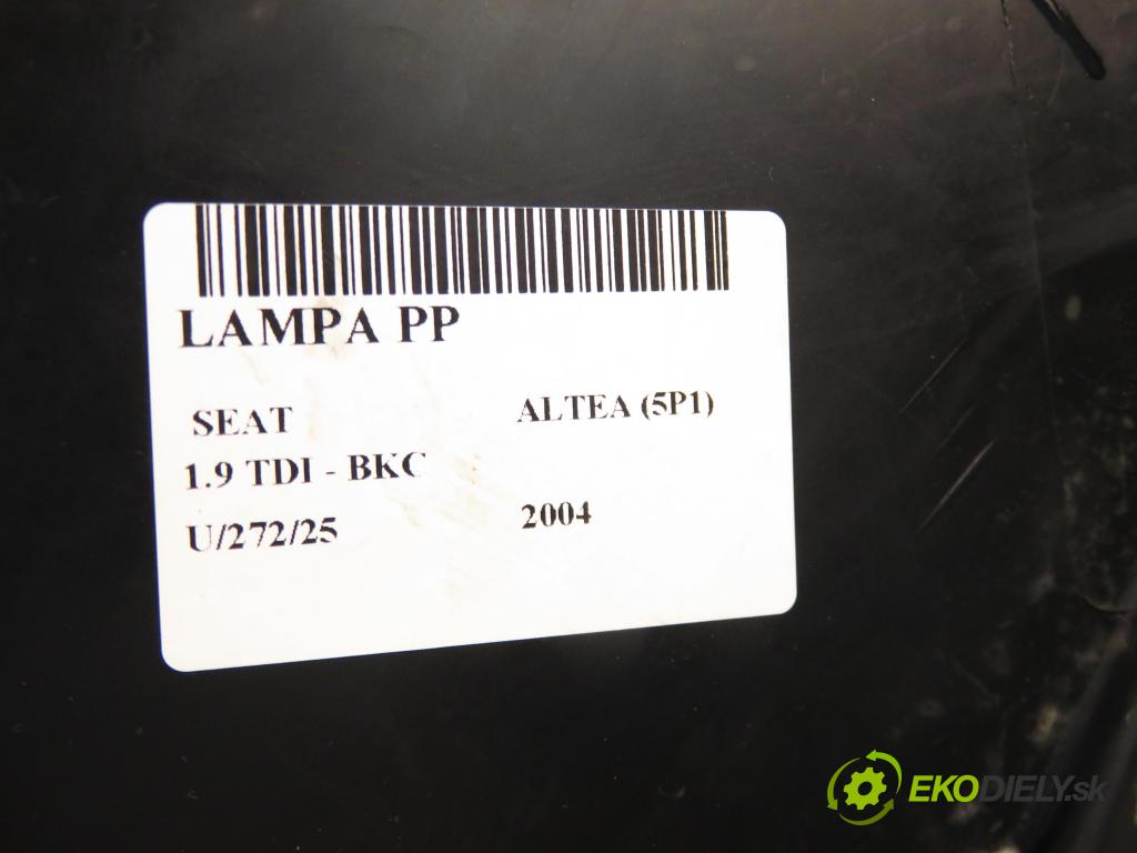 SEAT ALTEA (5P1) HB 2004 77,00 1.9 TDI - BKC 1896,00 Svetlo PP