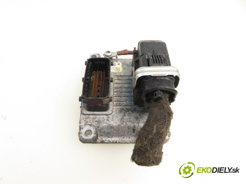 OPEL CORSA C (X01) HB 2004 55,00 1.2 16V 75 - Z 12 XE 1199,00 Riadiaca jednotka Motor 24456865 ; 0261207426